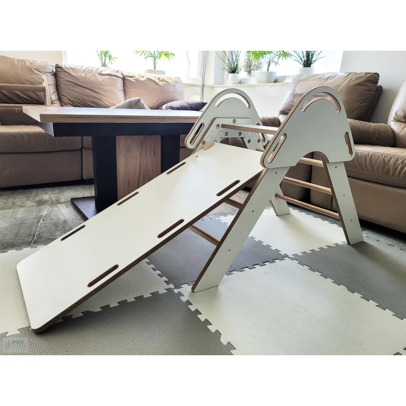 DAPAL Montessori Drevený rebrík V6 biely 300 × 850 × 150 mm