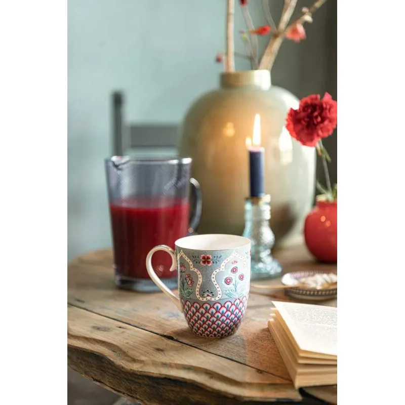 Pip Studio Flower Festival hrnek 350ml, červeno-modrý