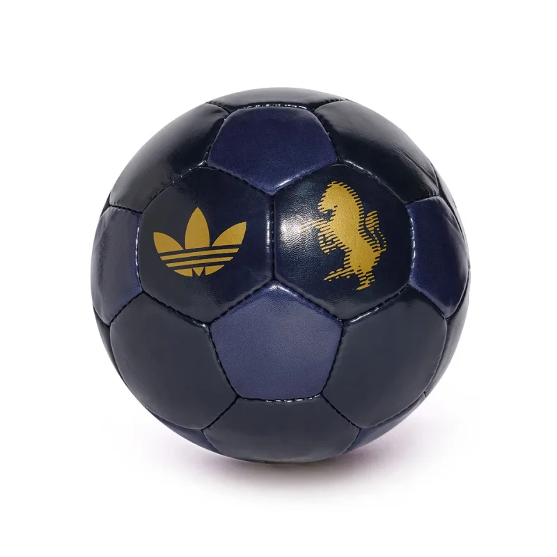 Adidas Juventus FC futbalová lopta