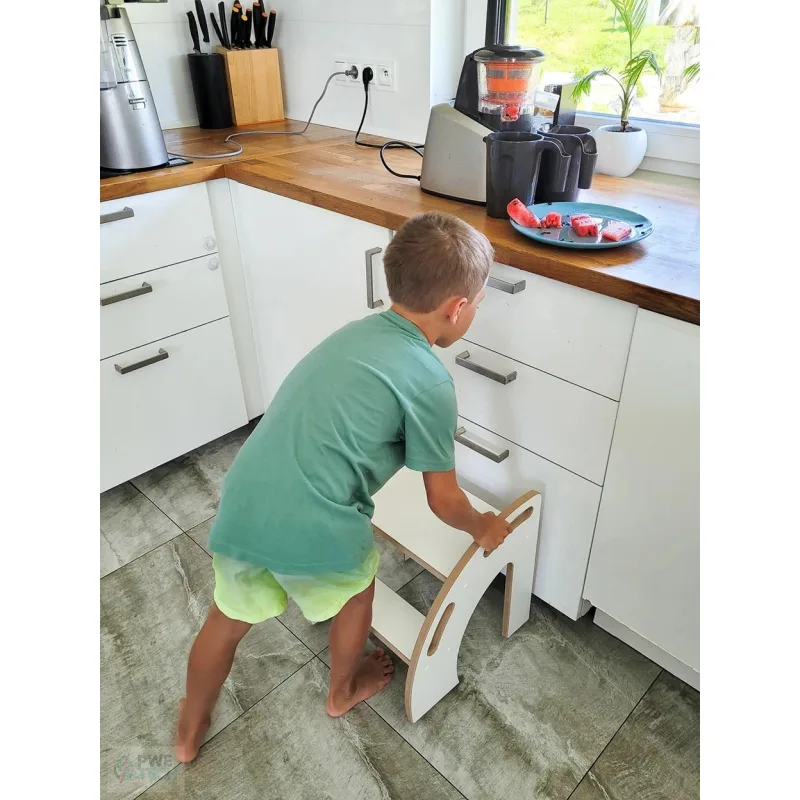 DAPAL Montessori MultiStep pomocné schodíky biele 425 × 425 × 70 mm