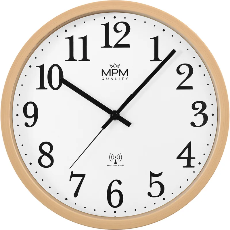 MPM Rádiem řízené nástěnné plastové hodiny s rámem v imitaci dřeva Radio Clermont - rádiem řízené E01.4503.50