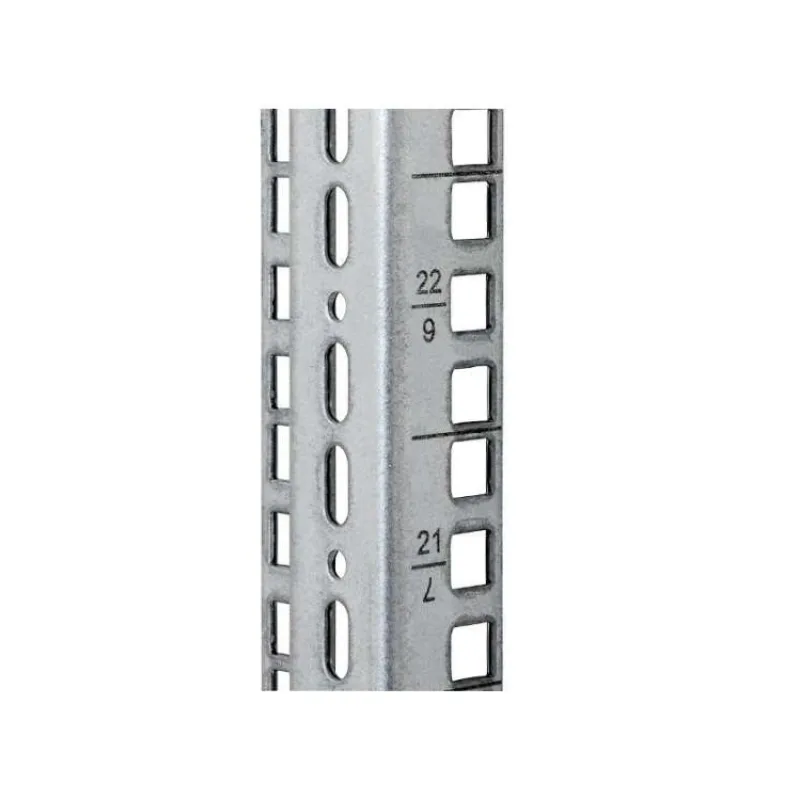 Triton vertikální lišta 18U (RAB-VL-X18-X1)