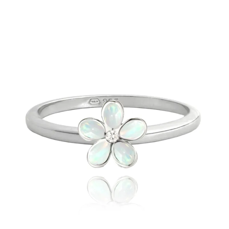 Strieborný prsteň FLOWERS s bielymi opálmi MINET JMAD0043WR, 48
