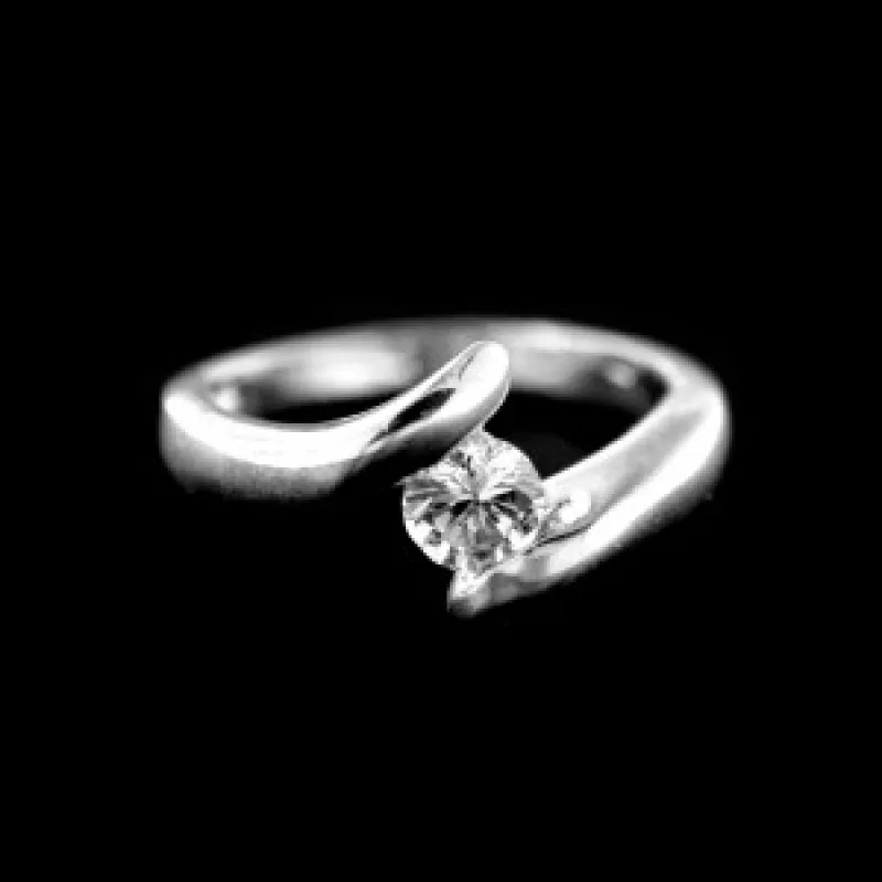 Strieborný prsteň s kameňom KA R770, 54