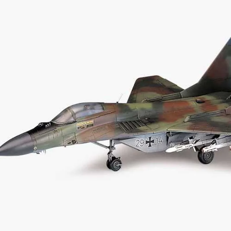 Academy Model Kit lietadlo 12263 - M-29A FULCRUM A (1:48)