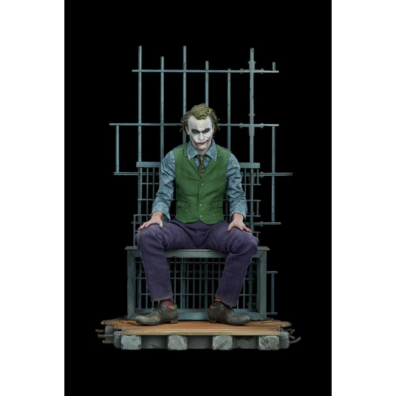 Batman The Dark Knight Premium Format socha The Joker 51 cm