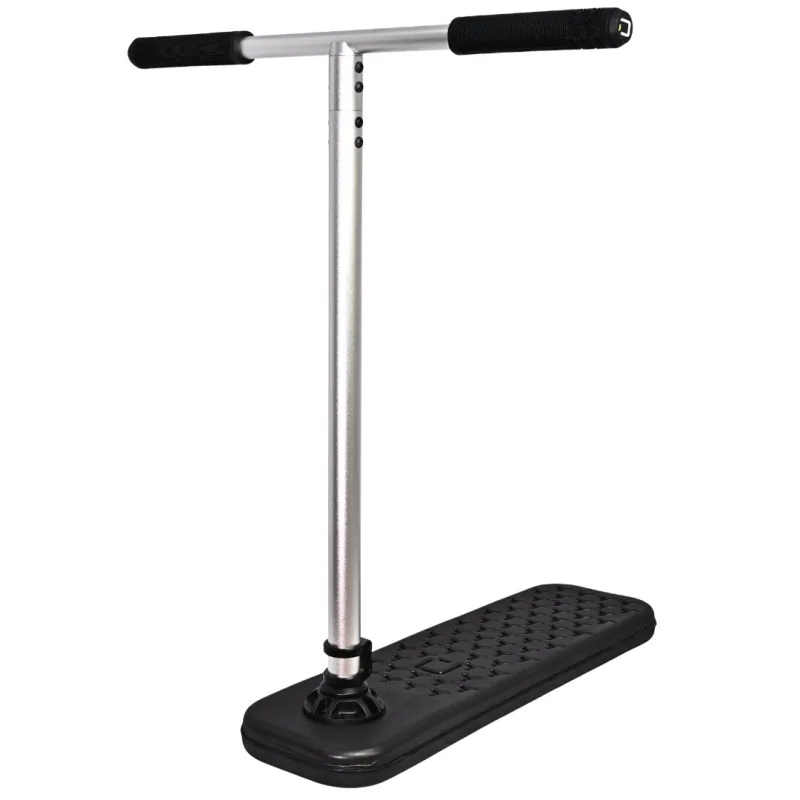 Trampolínová kolobežka Divine Aura Black/Silver