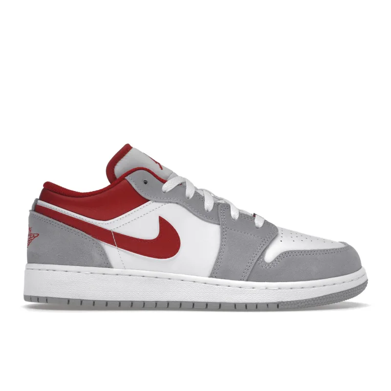 Jordan 1 Low SE Smoke Grey Gym Red (GS) - 37.5