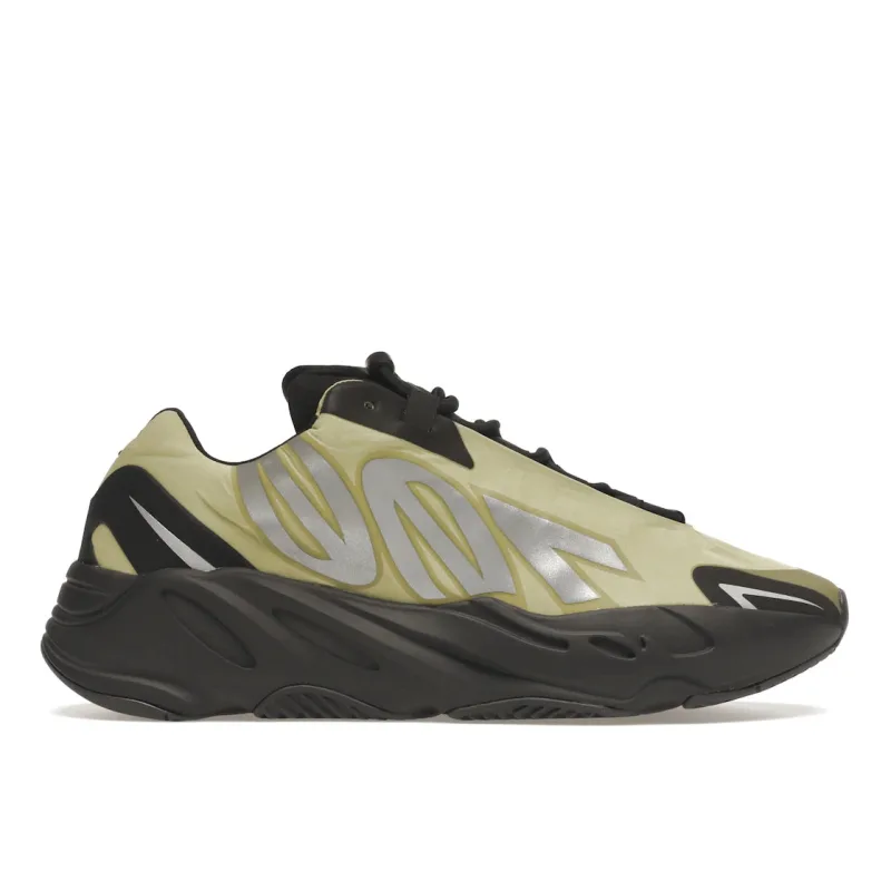 Yeezy Boost 700 MNVN Resin - 38.5