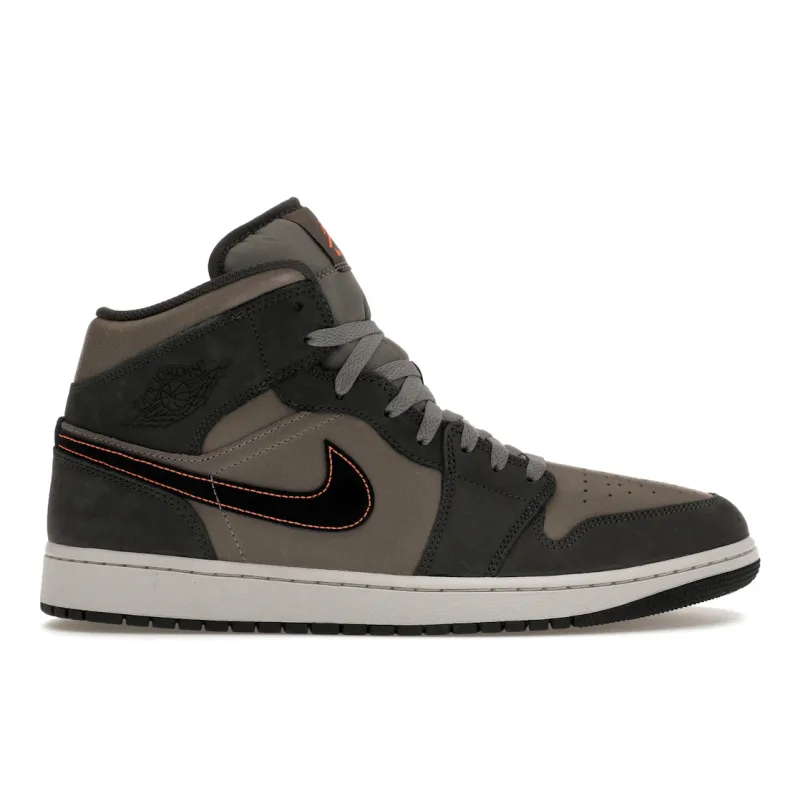 Jordan 1 Mid SE Night Stadium - 40.5