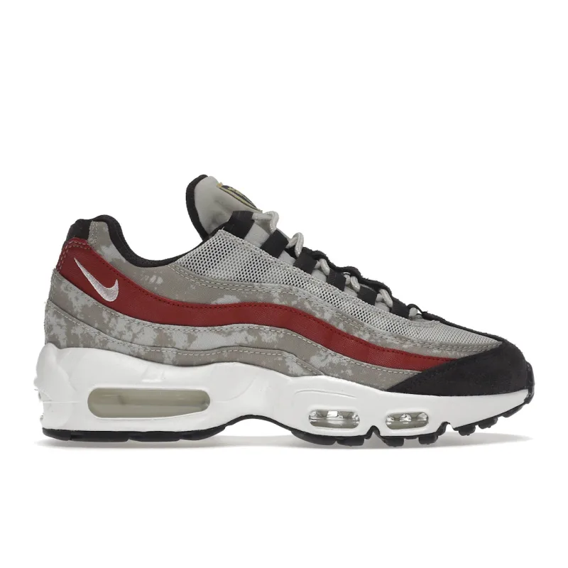 Nike Air Max 95 Social FC - 40