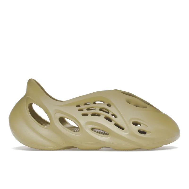 Yeezy Foam Runner Sulfur - 38
