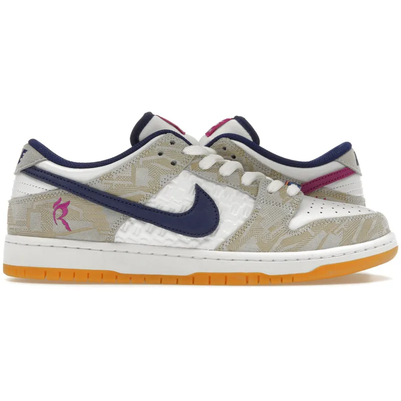 Nike SB Dunk Low Rayssa Leal - 45