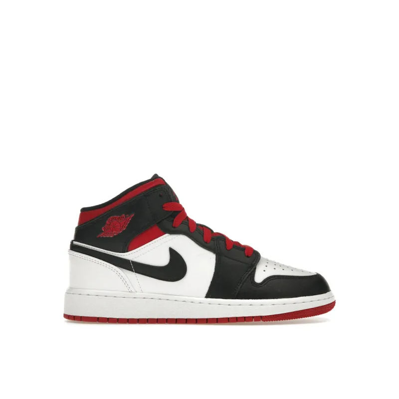 Jordan 1 Mid Gym Red Black Toe (GS) - 38