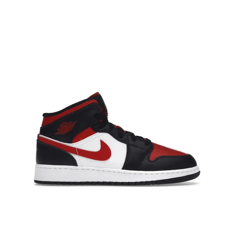 Air Jordan 1 Mid Black Fire Red (GS) - 38.5
