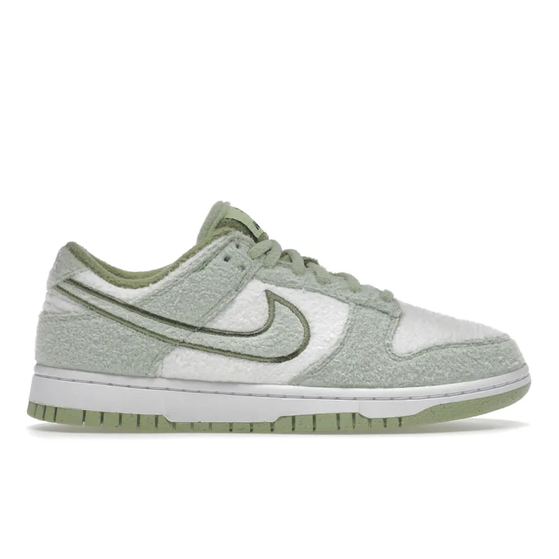 Nike Dunk Low SE Fleece Pack Honeydew (Women's) - 40.5