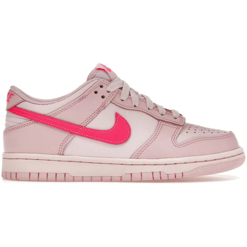 Nike Dunk Low Triple Pink GS - 36
