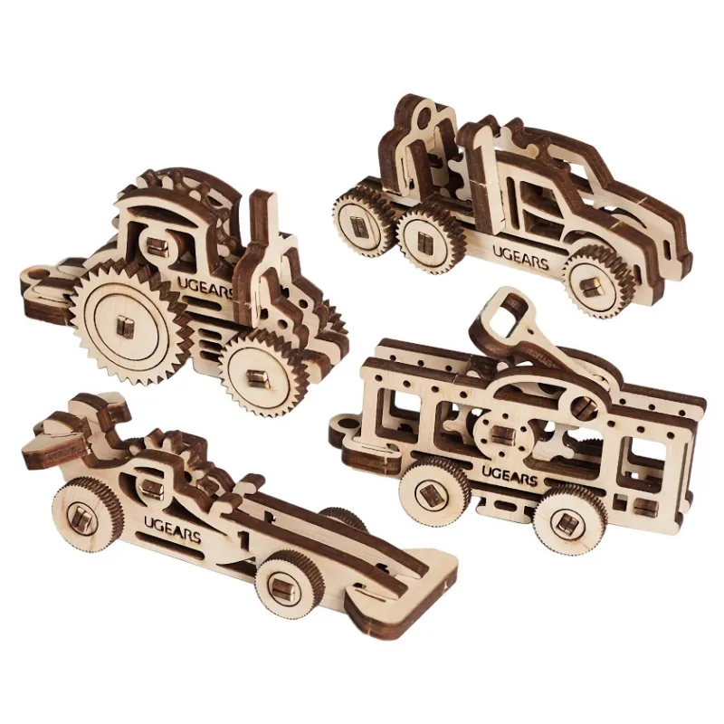 Ugears Ugears 3D drevené mechanické puzzle 4 mechanické prívesky Vozidlá
