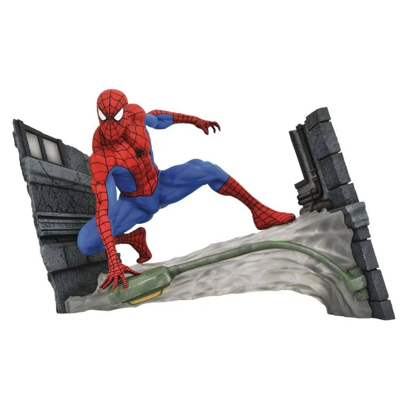 Marvel Comic Gallery PVC socha Spider-Man Webbing 18 cm