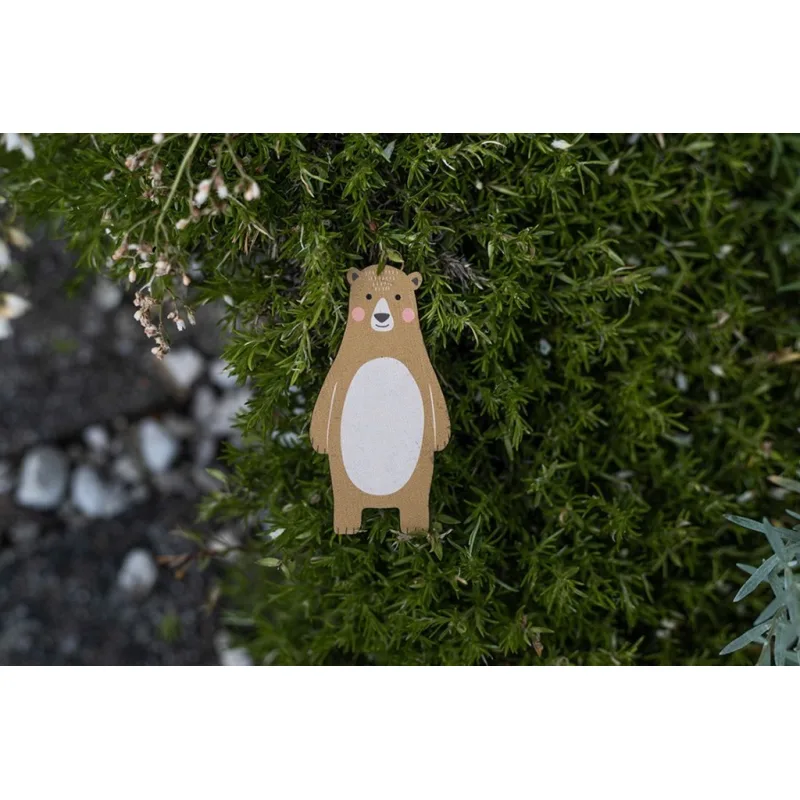 BeWooden Drevená magnetka medvedík Péťa