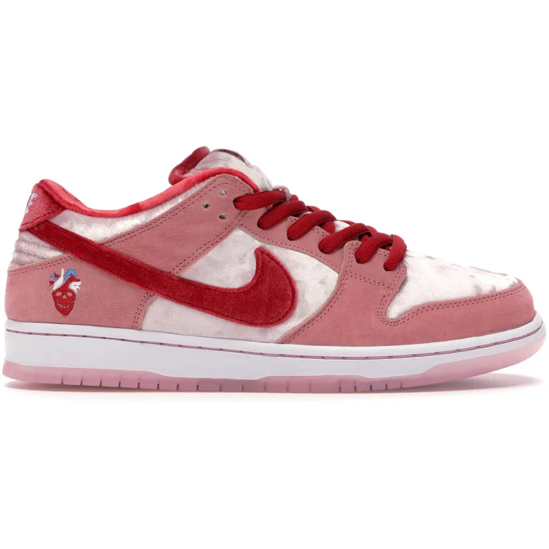Nike SB Dunk Low StrangeLove Skateboards - 44.5