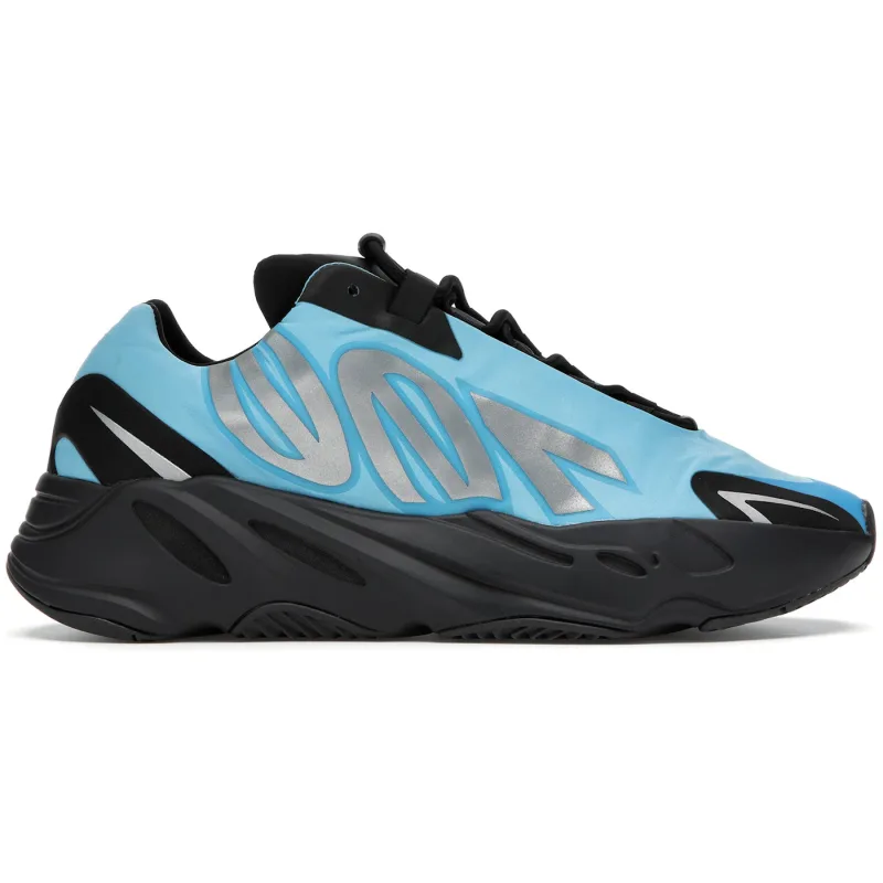 Yeezy Boost 700 MNVN Bright Cyan - 38.5