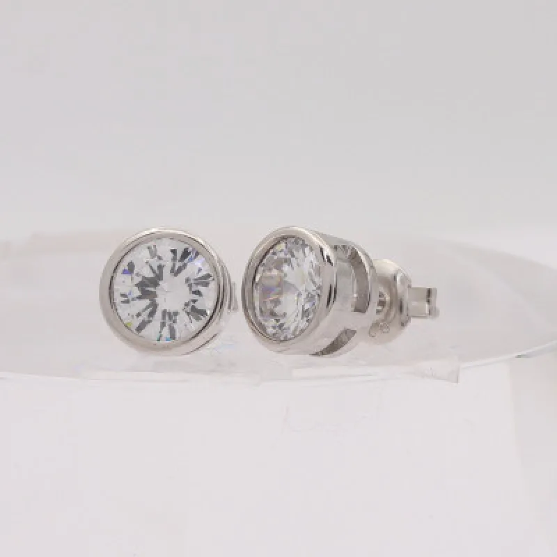 Strieborné náušnice na puzety KA E3895