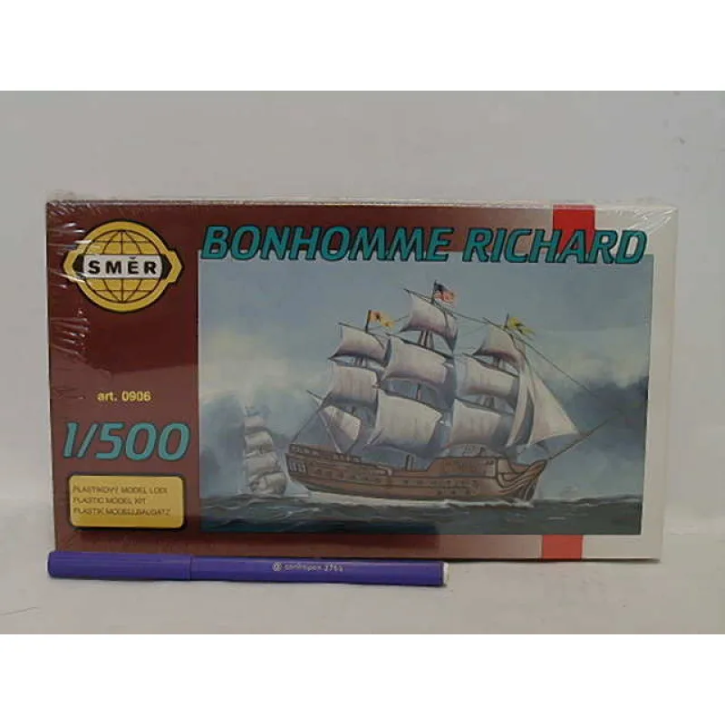 Směr modely plastové BONHOMME Richard loď 1:500