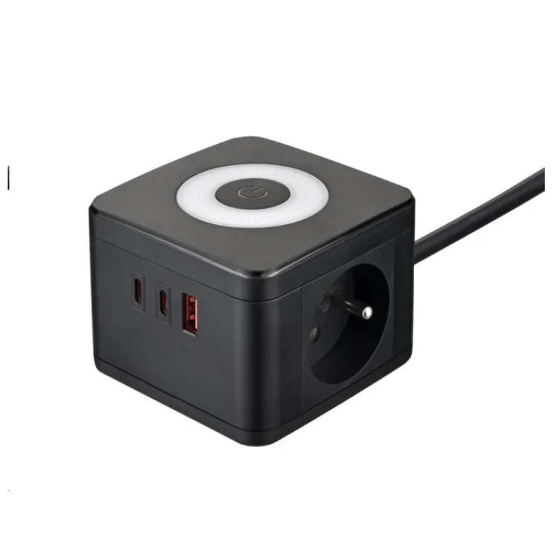 Viking síťový adaptér YC23L, 2x 230 V, 1x USB-A, 2x USB-C, dotykové světlo, délka 1,4 m, černá (VYC23LB)