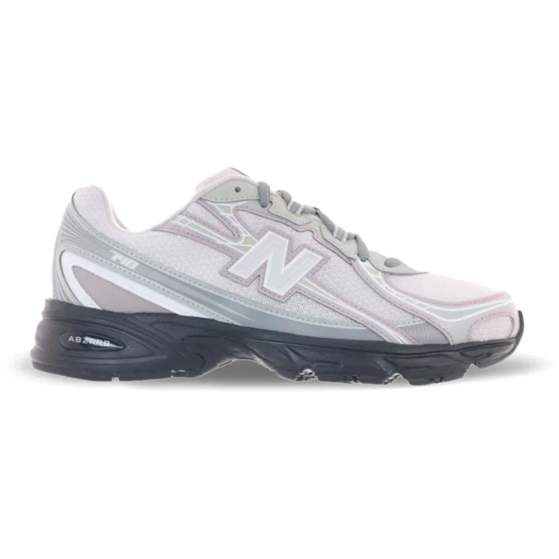 New Balance 740 Silver Metallic Rain Cloud - 40