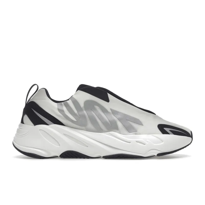 Yeezy Boost 700 MNVN Laceless Analog - 38.5