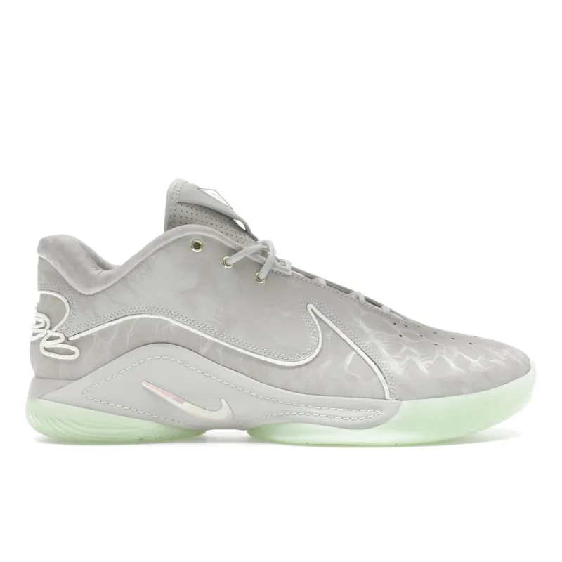 Nike LeBron 22 Dunkman (Translucent Outsole) - 44.5