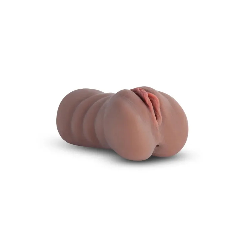Cassandra Pussy Stroker