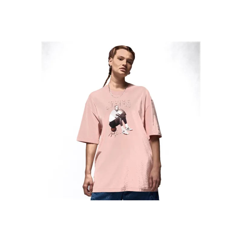 Jordan Women's Oversized Graphic T-Shirt Pink Glaze - M