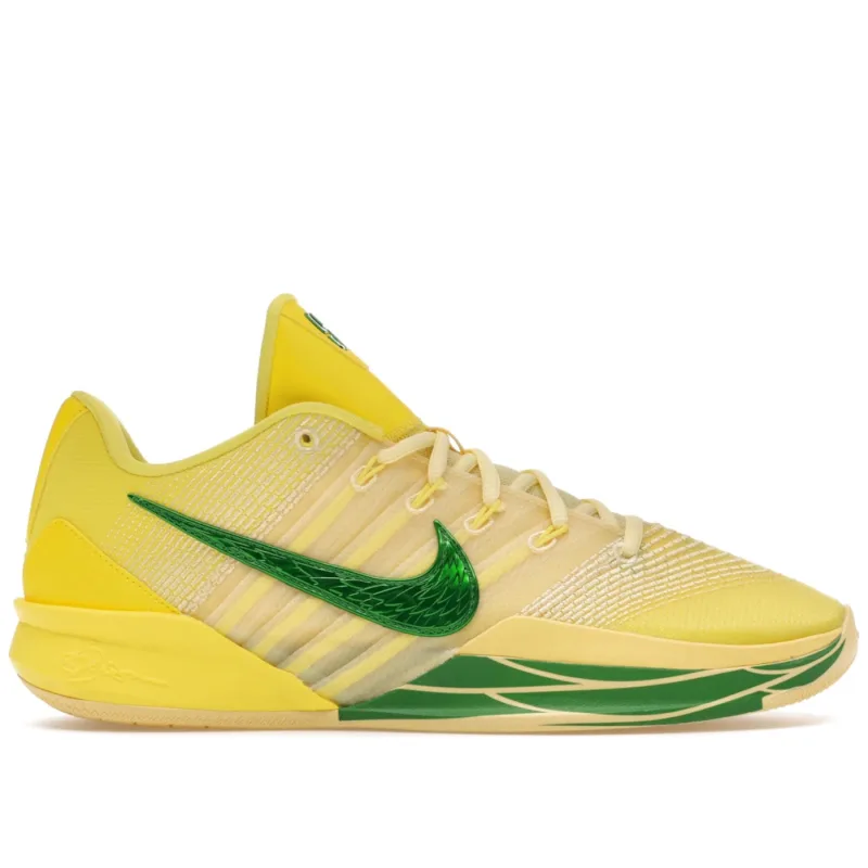 Nike Sabrina 3 Oregon Ducks (Women's) - 42