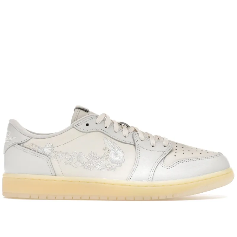 Jordan 1 Retro Low OG Rabbit Floral Swoosh - 45