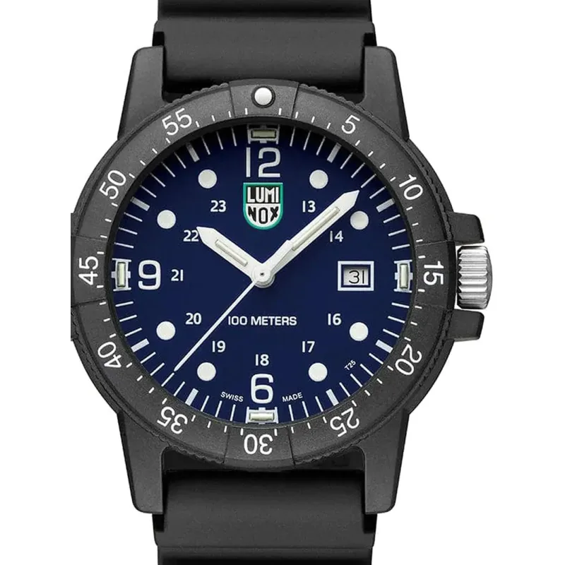 Luminox X2.2003