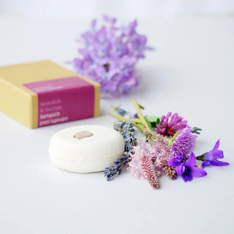 Tuhý šampón (šampúch) Levanduľa & tea tree proti lupinám 60g - Ponio