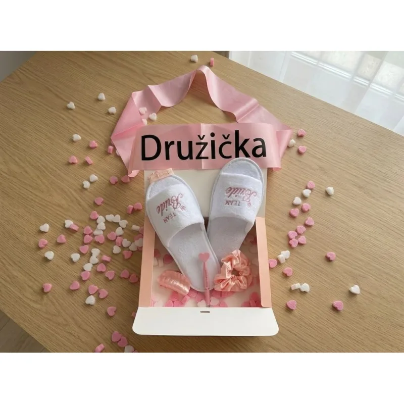 Družičkin elegantný box MAXI– doplnky na rozlúčku so slobodou